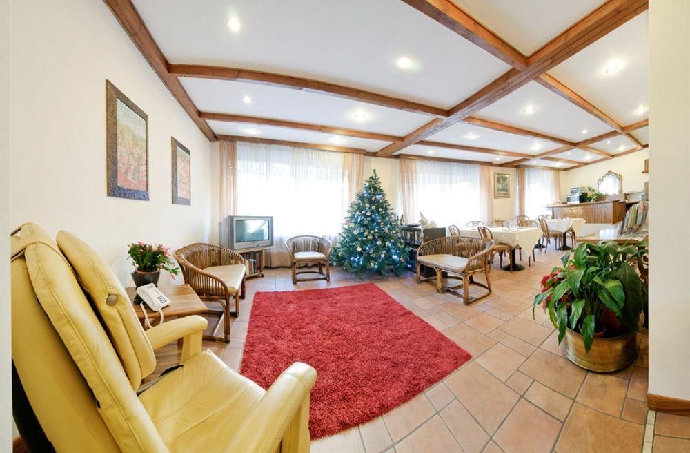 Antico Albergo Madonna Legnano Exterior photo